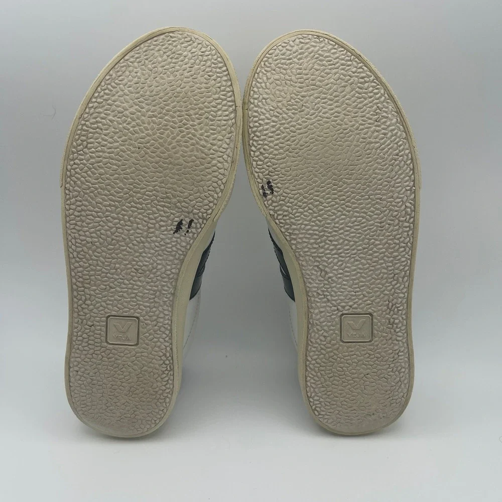 Veja Women 8 White Black Esplar Leather Low Top Sneakers Logo
